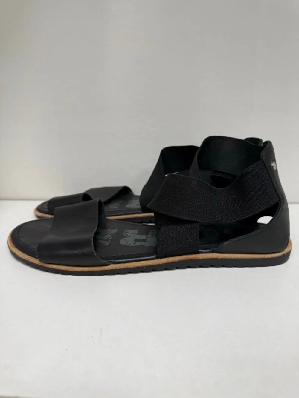 Sorel Ella Leather Cross Ankle Sandals